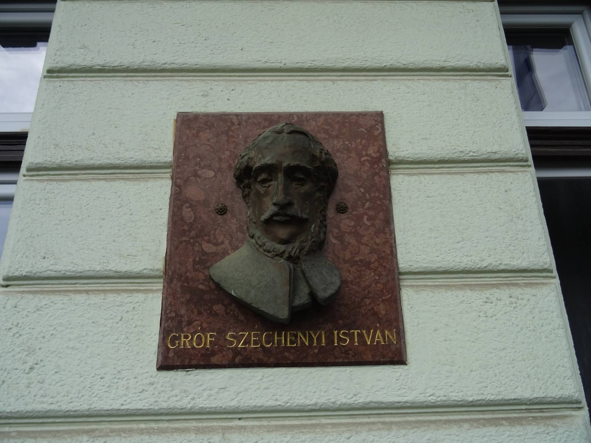 Széhenyi István